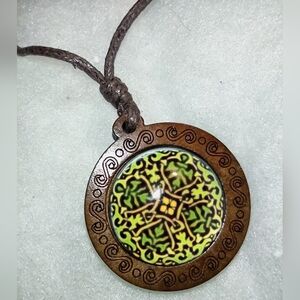 Clover in Wooden Pendant Necklace